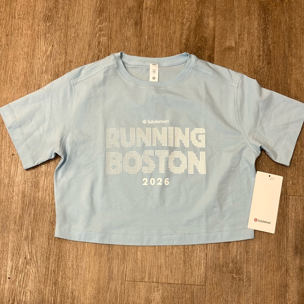 Lululemon Boston Marathon all yours cropped tee XXS